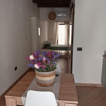 La Casa Di Carlotta Appartement Iglesias Buitenkant foto