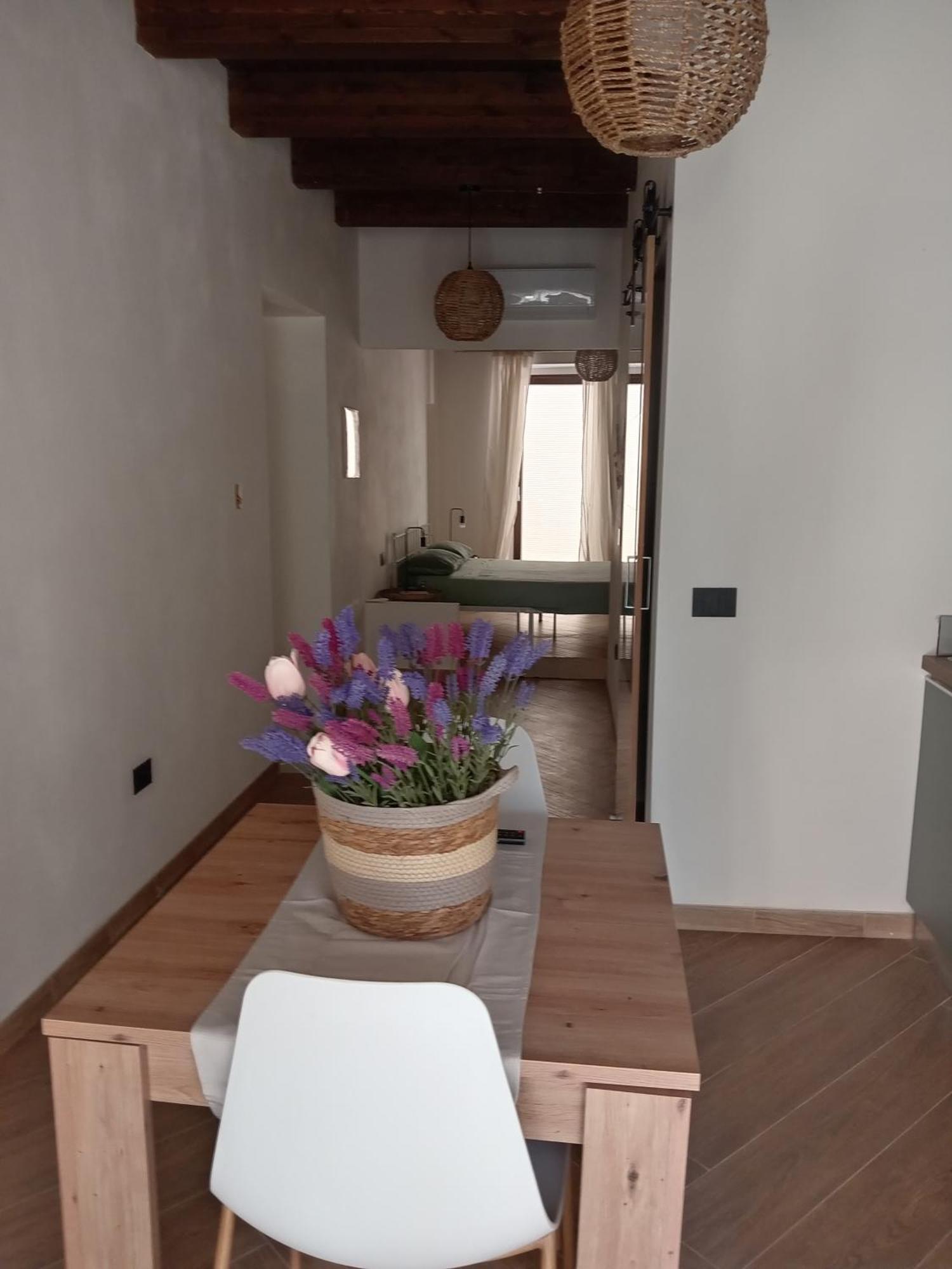 La Casa Di Carlotta Appartement Iglesias Buitenkant foto