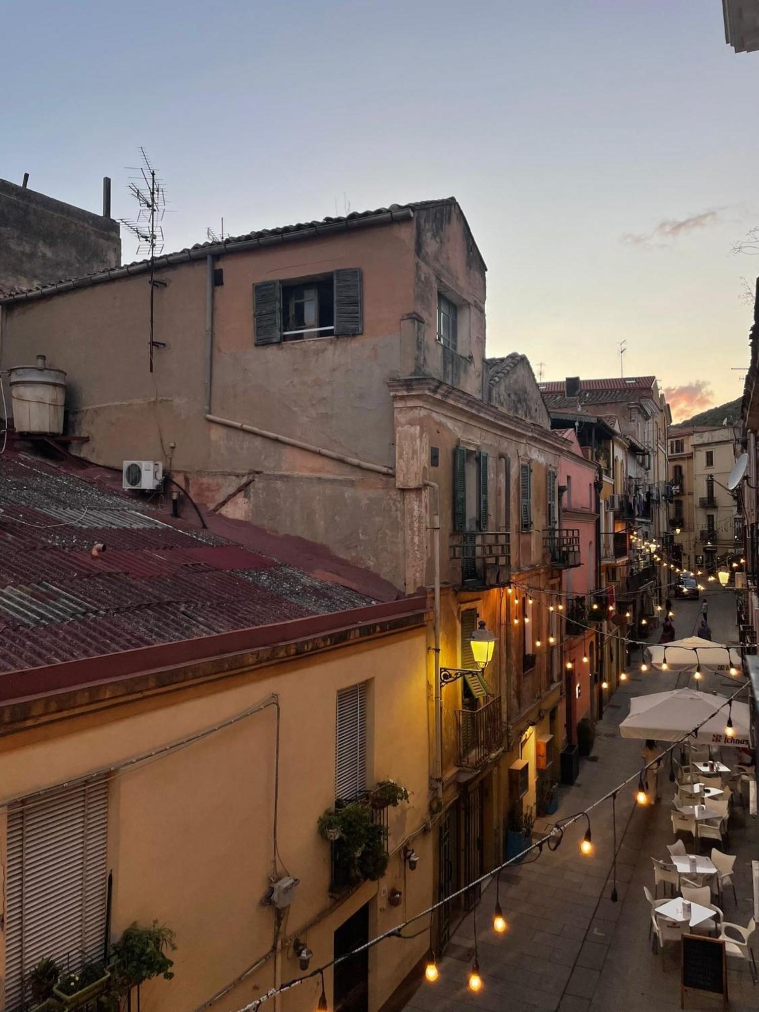 La Casa Di Carlotta Appartement Iglesias Buitenkant foto
